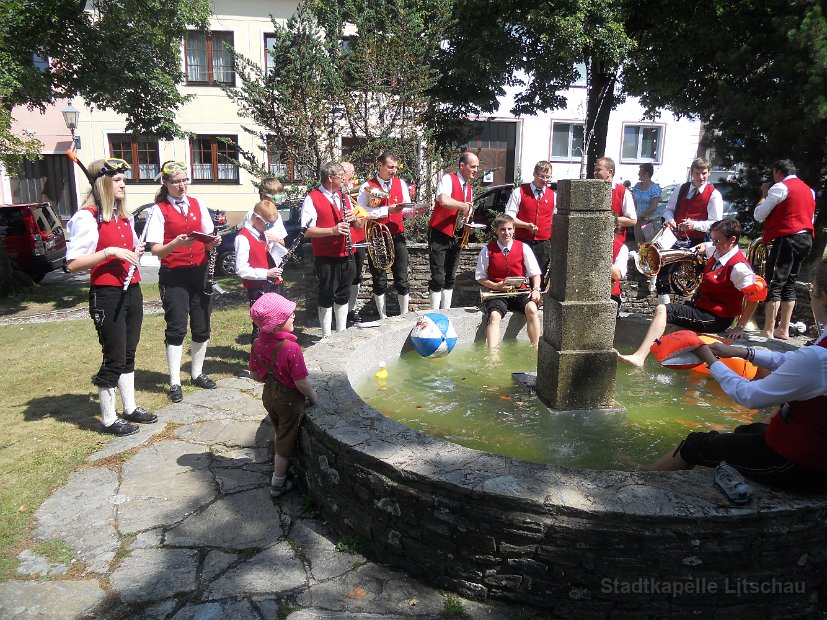 2014_08_03 Cold Water Challenge (3)